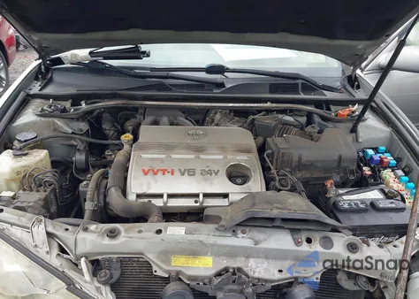 2005 Toyota Camry Xle V6 z USA, uszkodzony, nr VIN 4T1BF30K95U615250